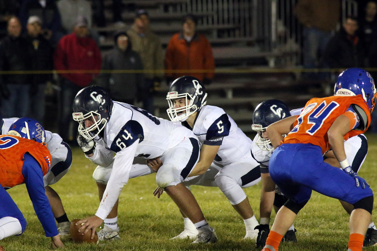 Osceola High Plains FB vs Cross County (12).JPG